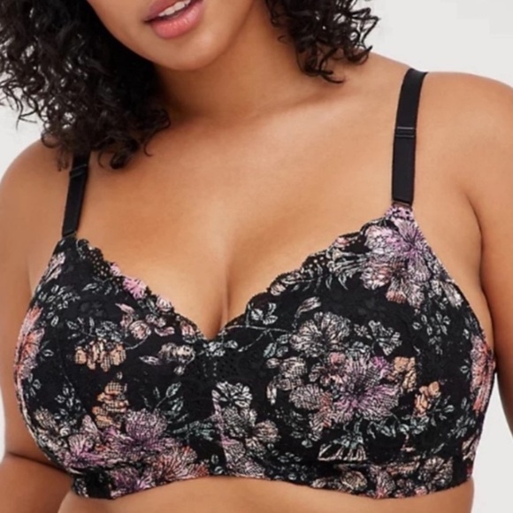NWT Torrid Lightly Lined Everyday Wire Free Bra 360 Back Smoothing Lace Floral - Picture 1 of 10